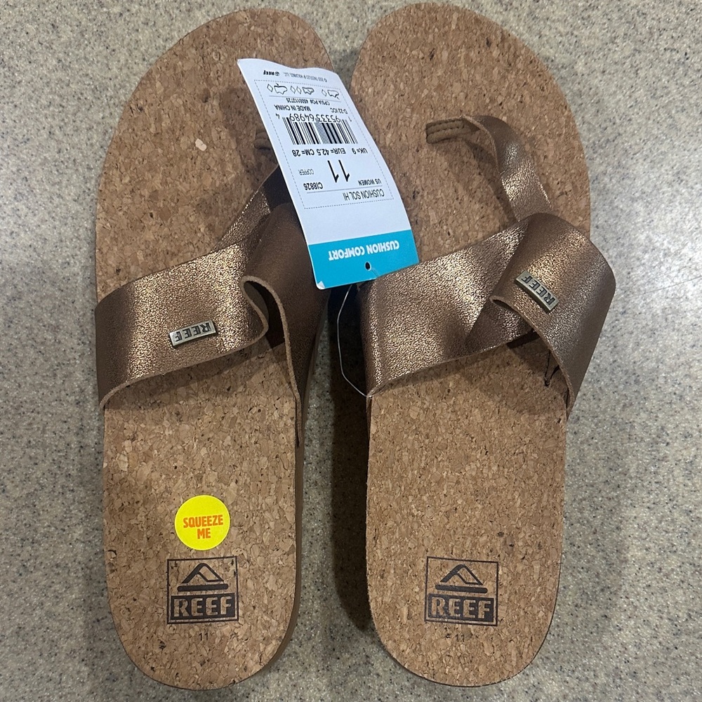 Reef Metallic Copper Cork Sandals NWT 11